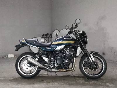 Kawasaki Z900RS