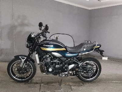Kawasaki Z900RS