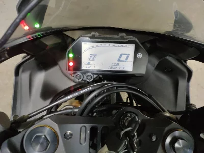 Yamaha YZF-R25