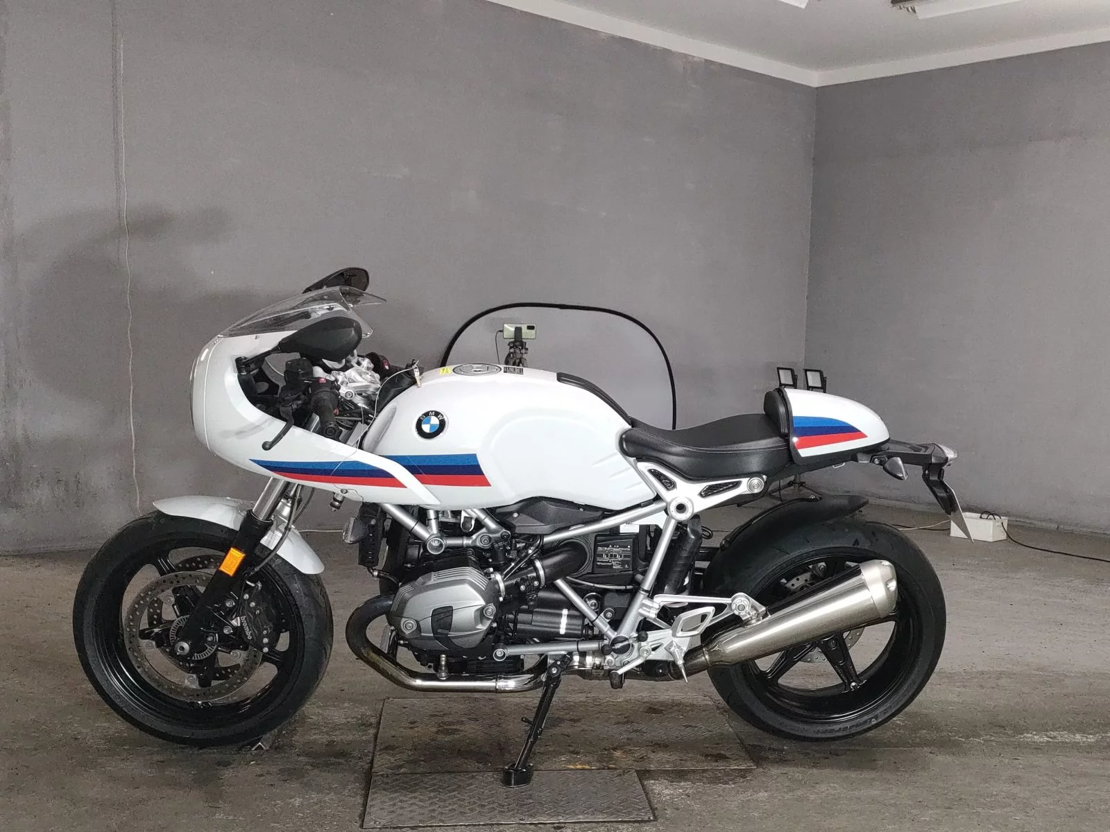 BMW BMW R NINE T RACER  с аукциона в Японии