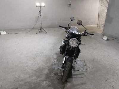 Kawasaki Z900RS