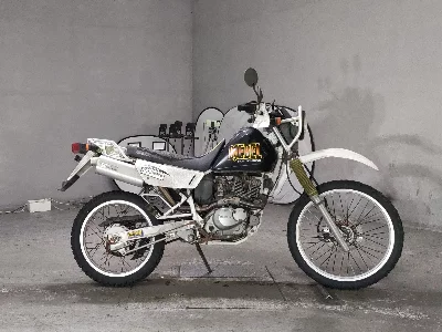 Suzuki DJEBEL200