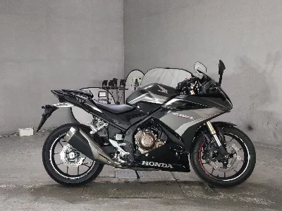 Мотоцикл из Японии Honda CBR400R