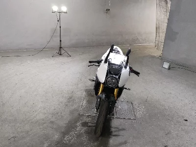 Triumph  TRIUMPH SPEED TRIPLE 1200RR