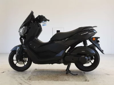 Yamaha NMAX155-3