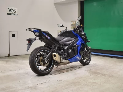 Suzuki GSX-S1000F