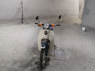 Honda SUPER CUB90