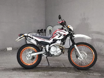 Yamaha SEROW 250