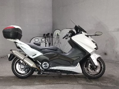 Yamaha T-MAX530