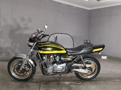 Kawasaki ZEPHYR750