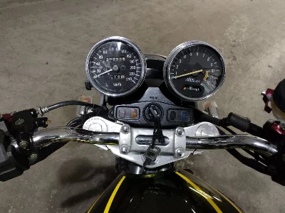 Kawasaki ZEPHYR750