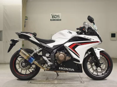 Honda CBR400R-2