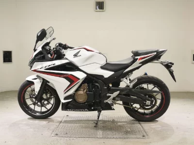 Honda CBR400R-2