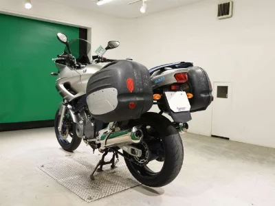 Yamaha TDM900A