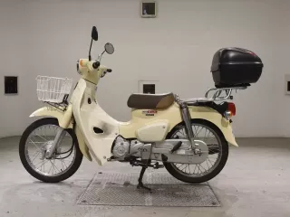 Honda C110-3