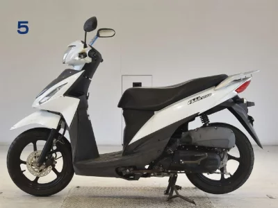 Suzuki ADDRESS110-2
