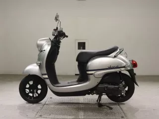 Yamaha VINO-4