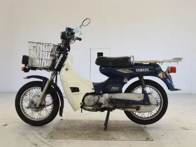 Yamaha MATE90