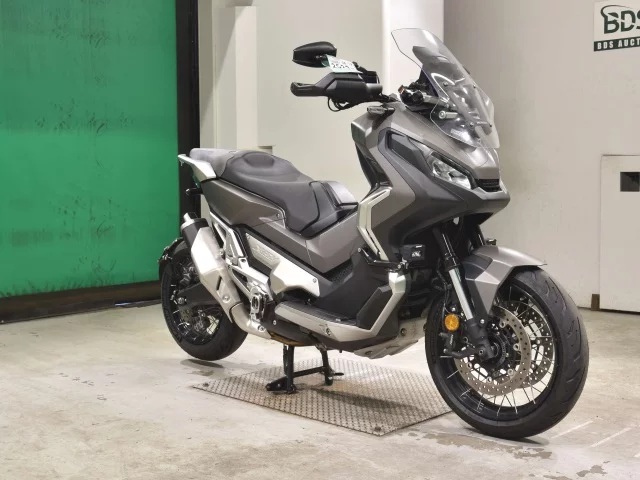 Honda X-ADV750  с аукциона в Японии
