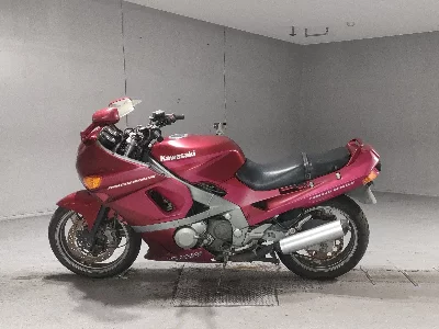Kawasaki ZZR400