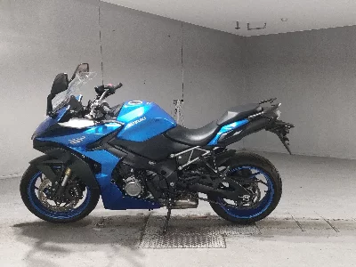Suzuki GSX-S1000GT