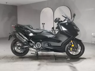 Yamaha T-MAX560  с аукциона в Японии
