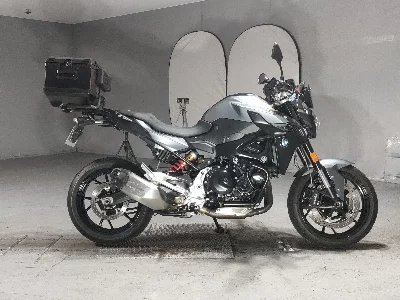 BMW BMW F900R