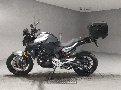 BMW BMW F900R