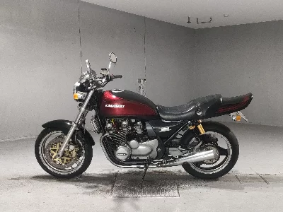 Kawasaki ZEPHYR750