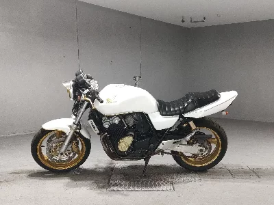 Honda CB400SFV-1