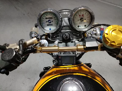 Kawasaki ZEPHYR1100
