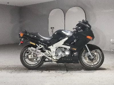 Kawasaki ZZR600