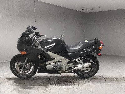 Kawasaki ZZR600