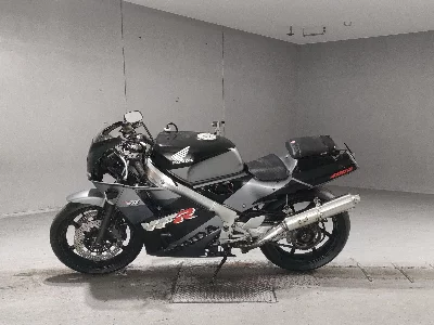 Honda VFR400R
