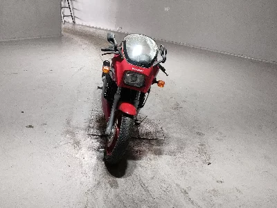 Kawasaki GPZ900R
