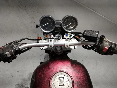 Yamaha XJR400