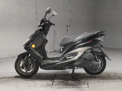 Yamaha CYGNUS125XSR