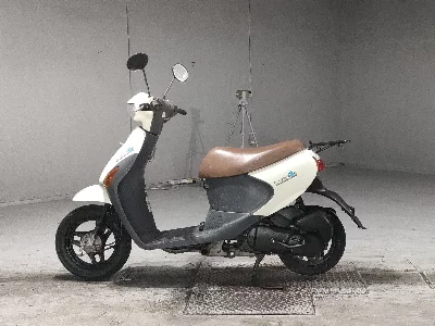 Suzuki LET'S4