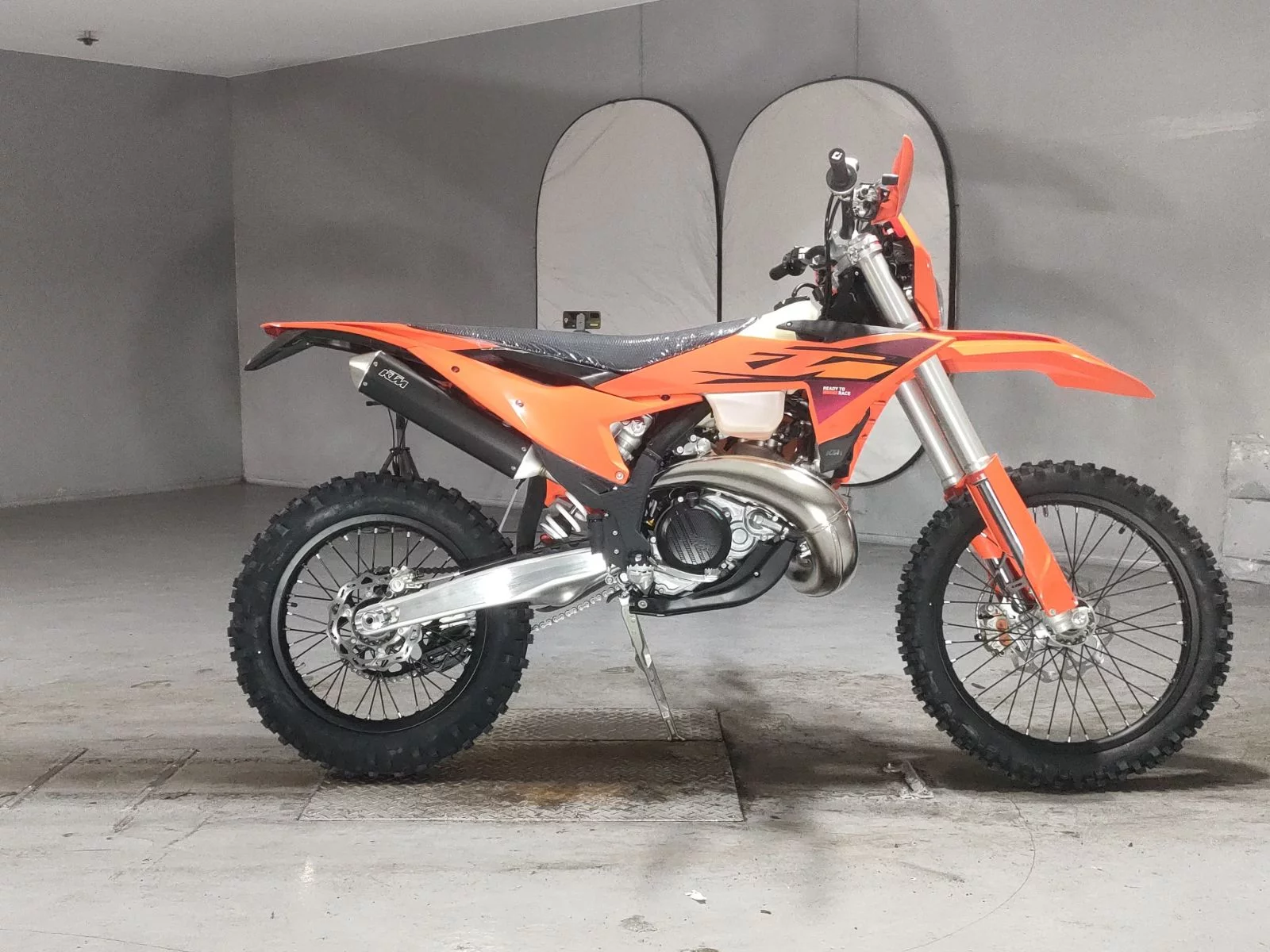 KTM KTM 250XC-W  с аукциона в Японии