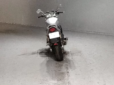 Suzuki INAZUMA 400