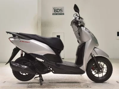 Honda LEAD125-2
