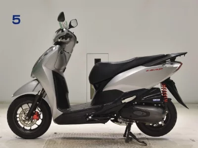 Honda LEAD125-2