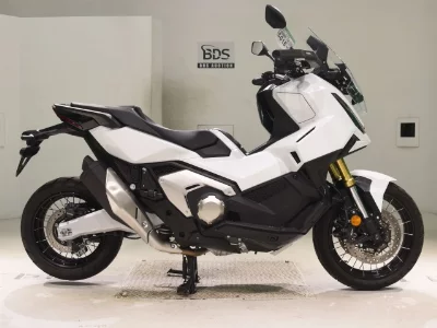 Honda X-ADV750-2