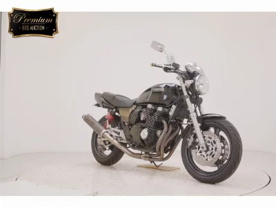 Yamaha XJR400