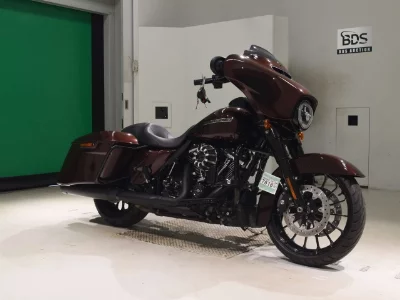 Harley-Davidson  HARLEY FLHXS1750