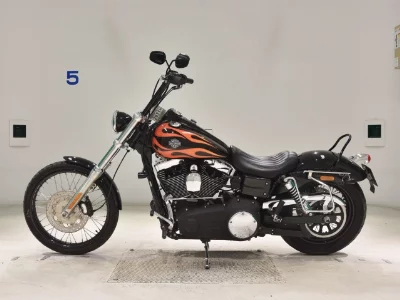 Harley-Davidson HARLEY FXDWG1580