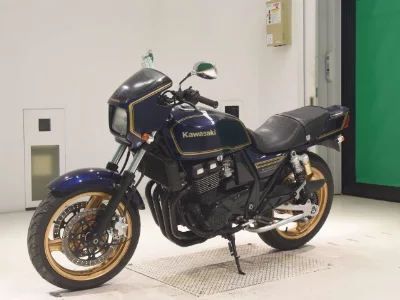 Kawasaki ZRX400