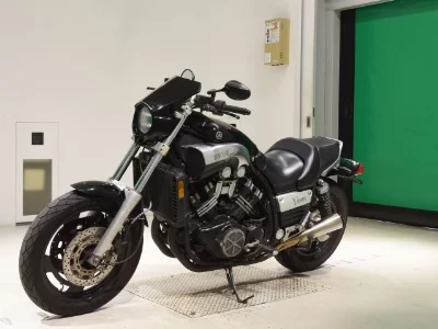 Yamaha V-MAX