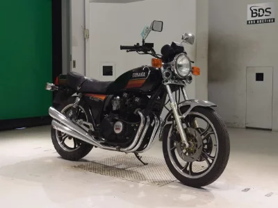 Yamaha XJ400 DIVERSION