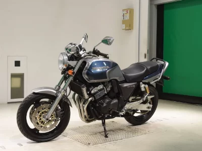 Honda CB400SF